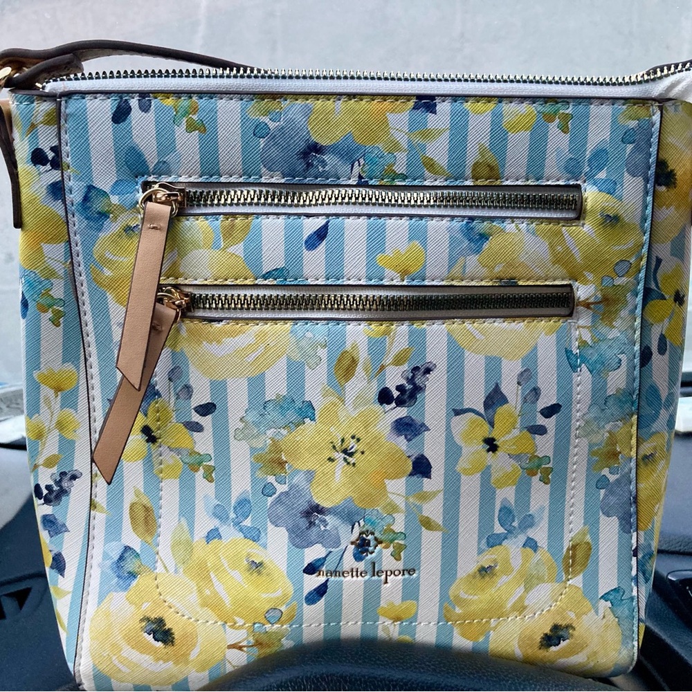 Brand new never used Nanette Lepore purse